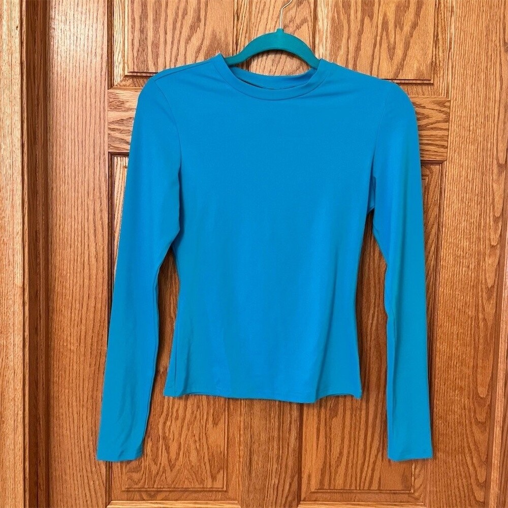 NWT Trendy Queen Top Womens Size M Blue Long Sleeve Crew Neck Stretch Knit